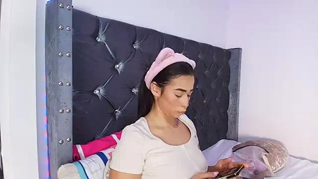 GraceWallace_ from StripChat is Freechat