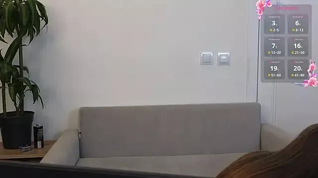 Try our streaming cams variety and talk on a personal level with our adorable girls streamers, showing off their bountiful shapes and dildos.