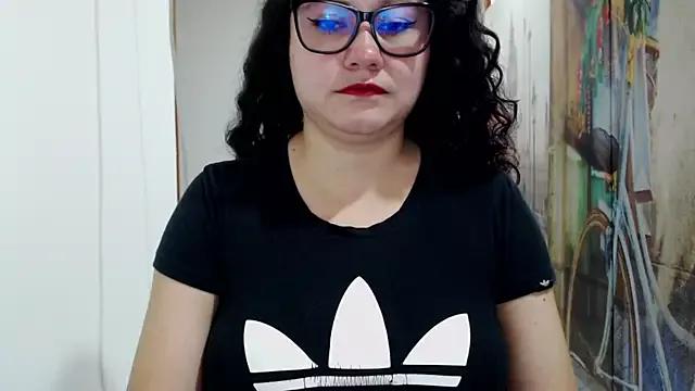 greeneyes_nurse from StripChat is Freechat