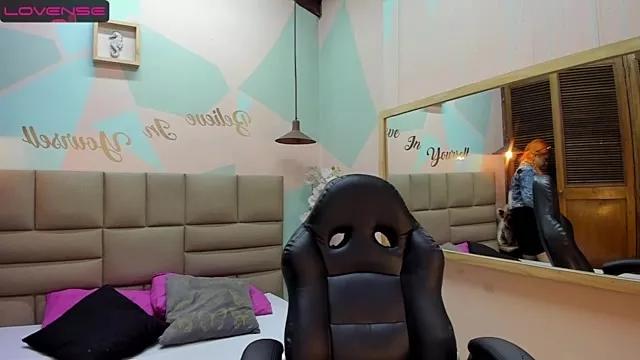 Try our streaming cams variety and talk on a personal level with our adorable girls streamers, showing off their bountiful shapes and dildos.