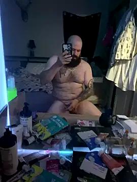 grizzlybearcody from StripChat is Freechat