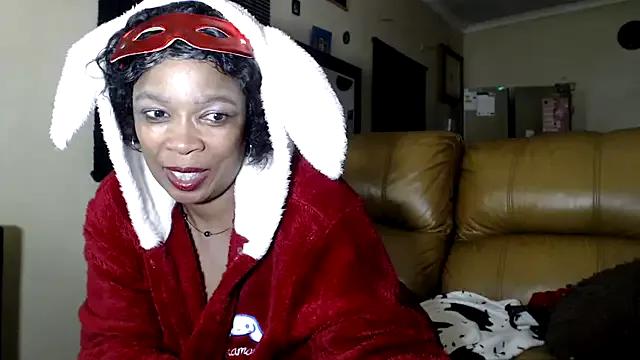 Gucci_Bx from StripChat is Freechat