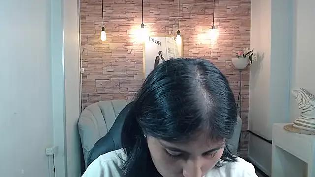 Try our streaming cams variety and talk on a personal level with our adorable girls streamers, showing off their bountiful shapes and dildos.