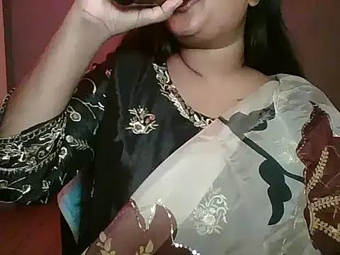 Gummy_girl from StripChat