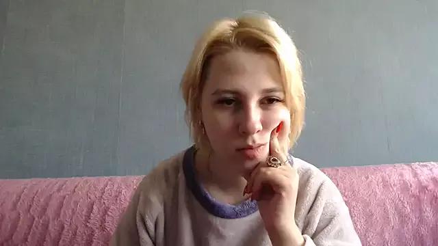 Gussie_Bridie from StripChat