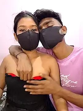 Haavsi_couple from StripChat