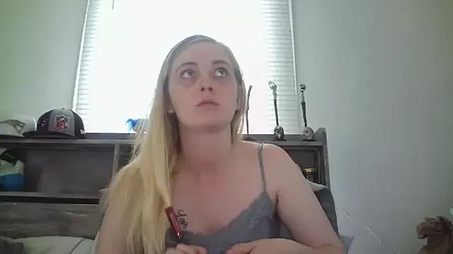 haileyakumadganj from StripChat is Freechat