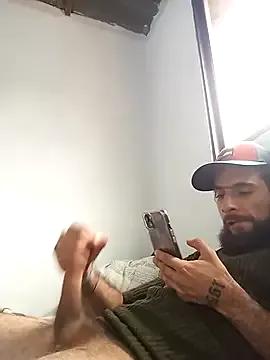 hairy_mannn from StripChat is Freechat