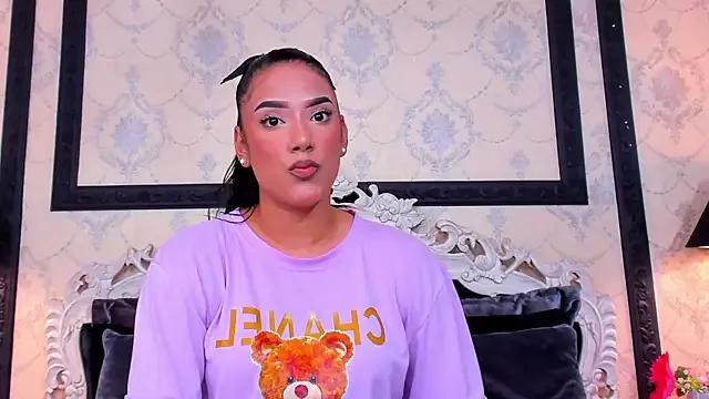 hallemercy from StripChat