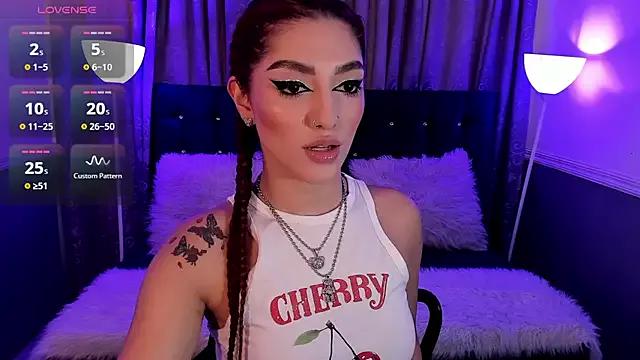 hallsredd from StripChat