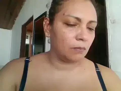 HallyGirlHot from StripChat