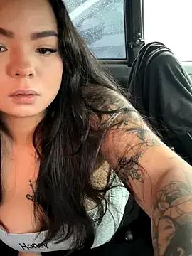 Hana-Noami from StripChat