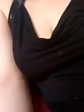 Hana_bika from StripChat