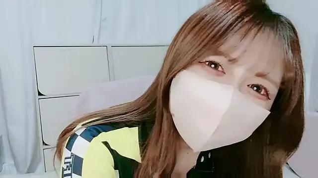 Hanachan_Gcup_ from StripChat is Freechat