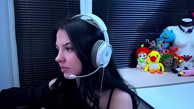 Try our streaming cams variety and talk on a personal level with our adorable girls streamers, showing off their bountiful shapes and dildos.