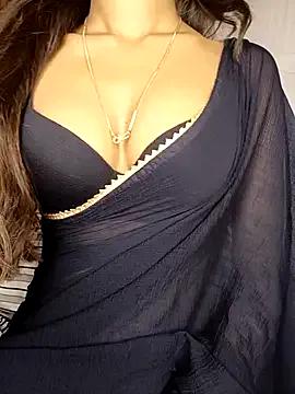 Haniaa_love from StripChat is Freechat