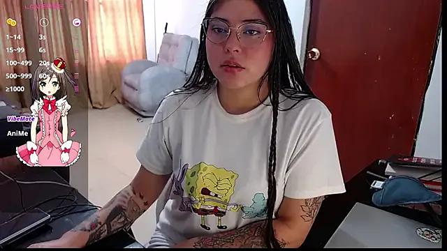 Hanna-11 from StripChat is Freechat