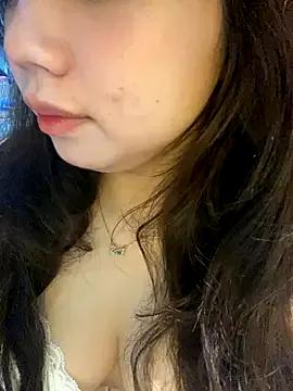 Hanna230 from StripChat