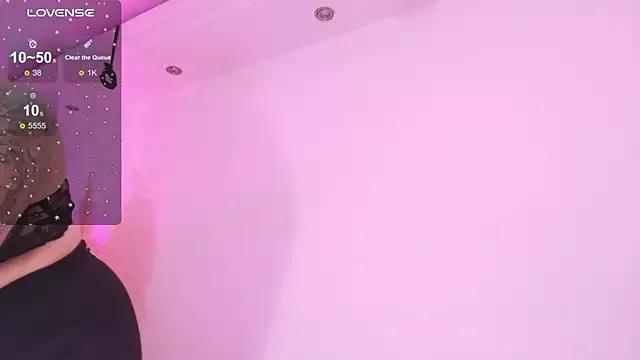 hanna_danna from StripChat
