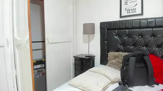 Hanna_dolll on StripChat 