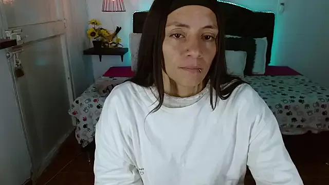 Hanna_Grey2 from StripChat