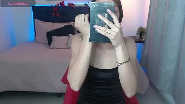 Try our streaming cams variety and talk on a personal level with our adorable girls streamers, showing off their bountiful shapes and dildos.