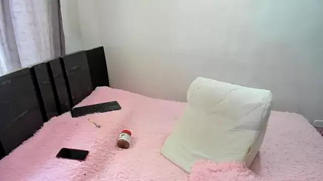 Hanna_harrison from StripChat