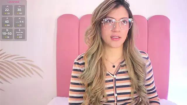 hanna_Jonees from StripChat