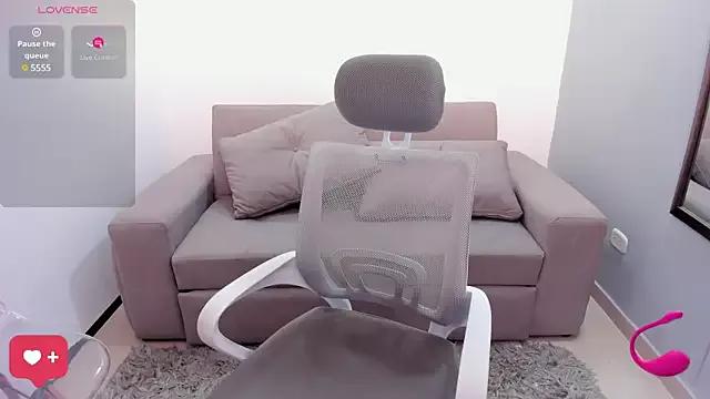 Try our streaming cams variety and talk on a personal level with our adorable girls streamers, showing off their bountiful shapes and dildos.