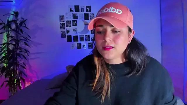 Hannaa___ from StripChat