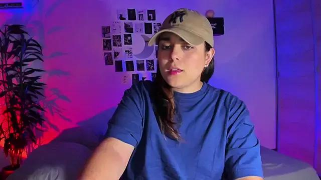 Hannaa___ from StripChat
