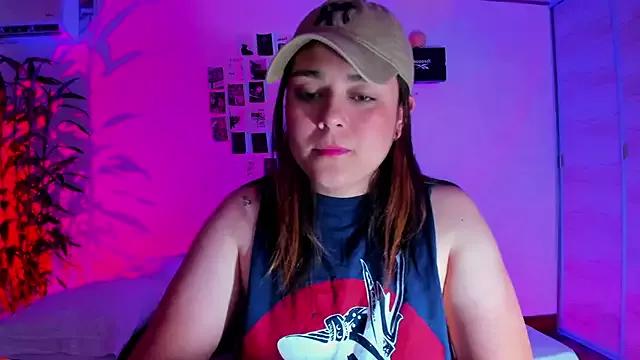 Hannaa___ from StripChat