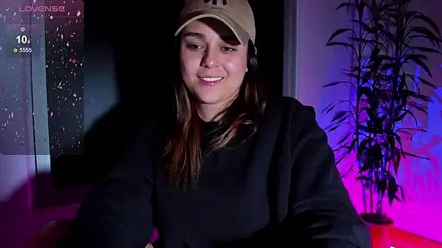 Hannaa___ from StripChat