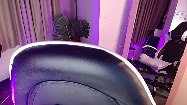 hannaa_as from StripChat