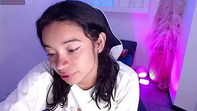 hannaa_as from StripChat is Freechat