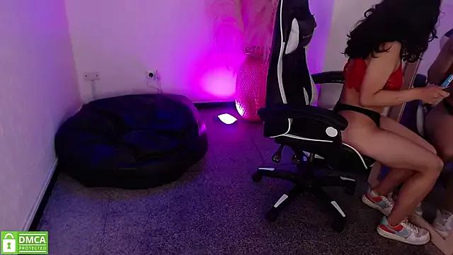 Try our streaming cams variety and talk on a personal level with our adorable girls streamers, showing off their bountiful shapes and dildos.