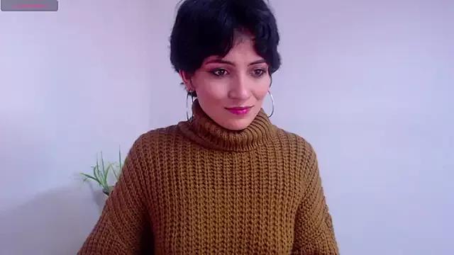 Hannaaaa__ from StripChat