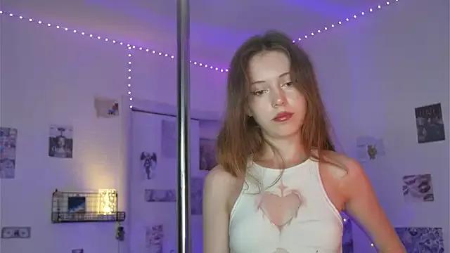 HannaBlaze from StripChat is Freechat