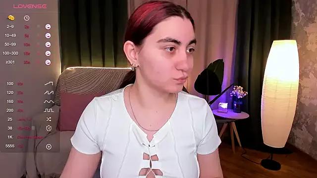 Try our streaming cams variety and talk on a personal level with our adorable girls streamers, showing off their bountiful shapes and dildos.