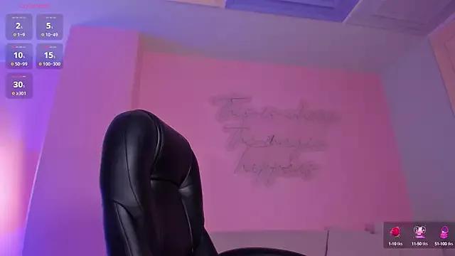Try our streaming cams variety and talk on a personal level with our adorable girls streamers, showing off their bountiful shapes and dildos.