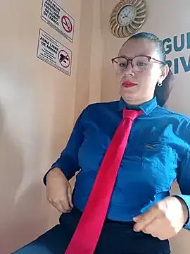 Hannah-colx from StripChat