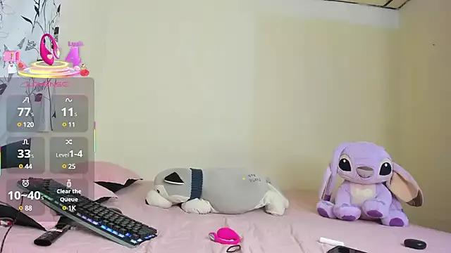 Hannah_Baileyy from StripChat