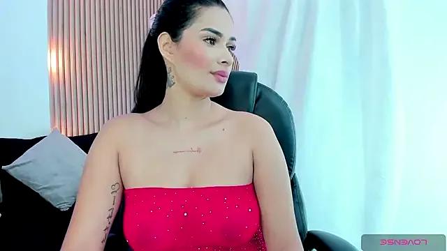 Hannah_Brookss1 from StripChat