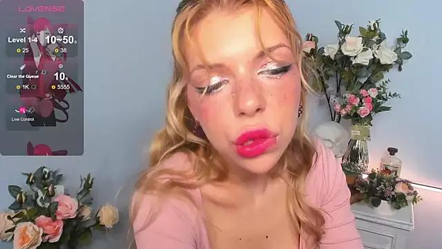 Hannah_Carr from StripChat