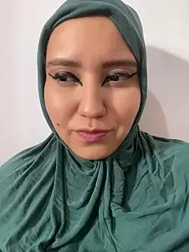 hannahayat from StripChat