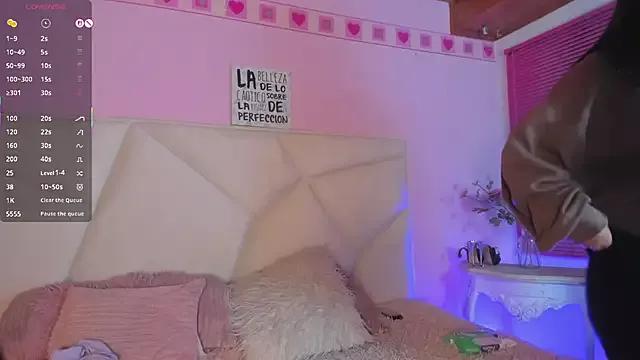 Try our streaming cams variety and talk on a personal level with our adorable girls streamers, showing off their bountiful shapes and dildos.