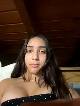 Hannahchavess from StripChat