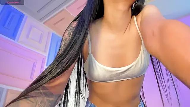Try our streaming cams variety and talk on a personal level with our adorable girls streamers, showing off their bountiful shapes and dildos.