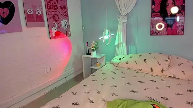 Hannahpage from StripChat is Freechat