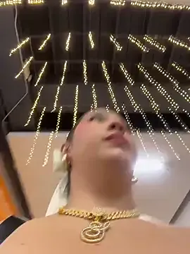 Hannahpradaa_ on StripChat 